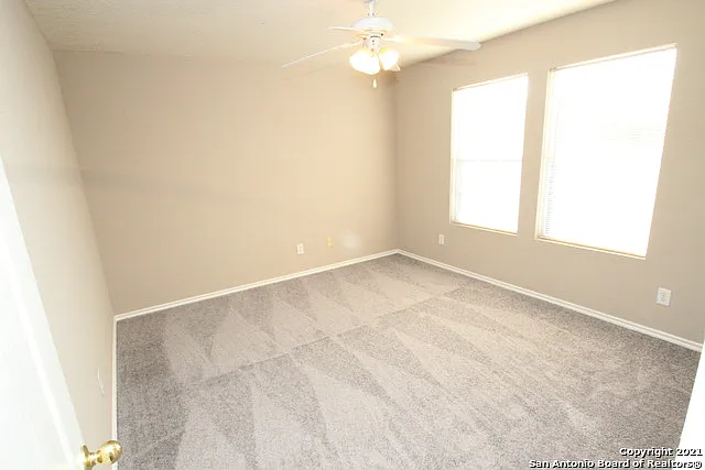 9715 Amber Ledge — Photo 18