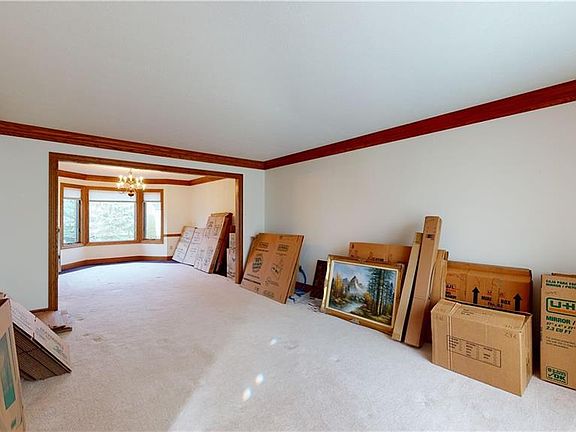 5th image of 447 Belmont Park Dr