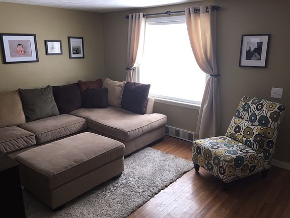 3rd image of 216 Homewood Ave