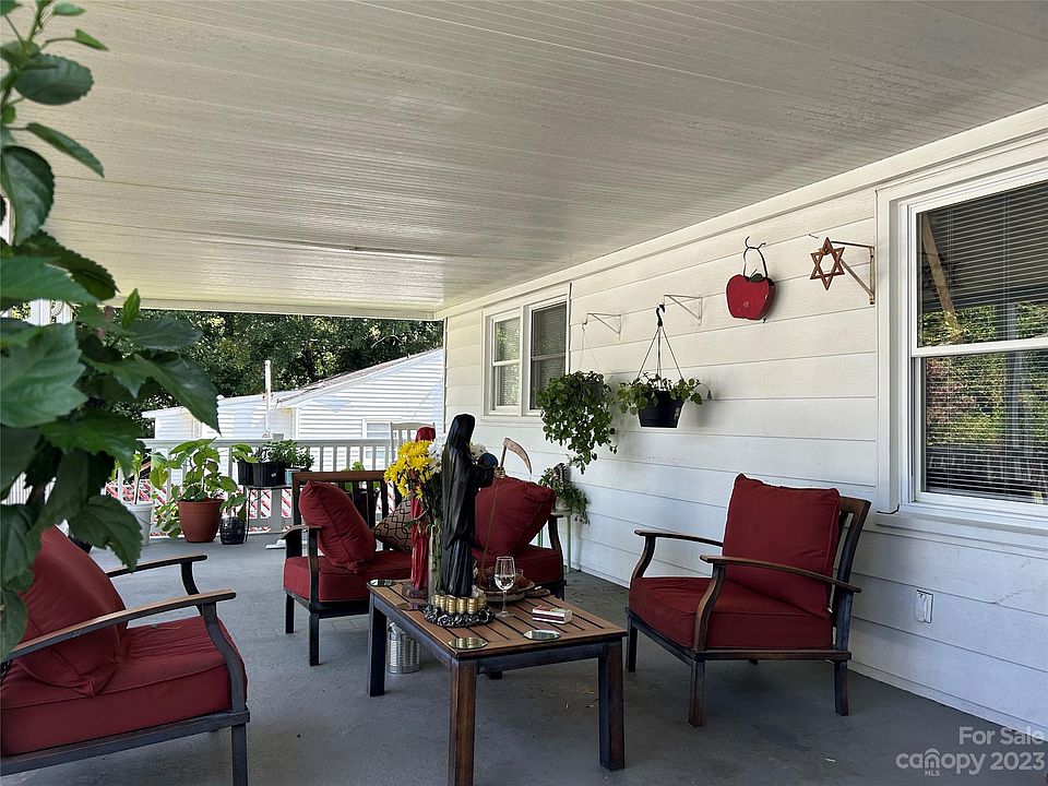 2nd image of 1202 Ware Ave