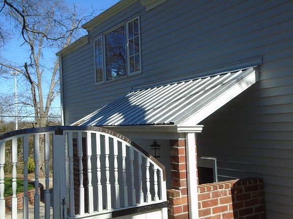 2nd image of 14 Langley Dr