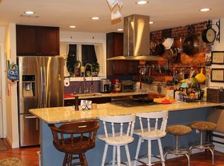 1512 Dogwood Dr, Alexandria, VA 22302
