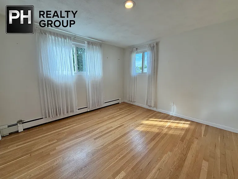 39-41 Townly Rd #1 — Photo 16