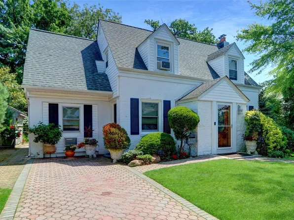 53-11 250th Street, Little Neck, NY 11362