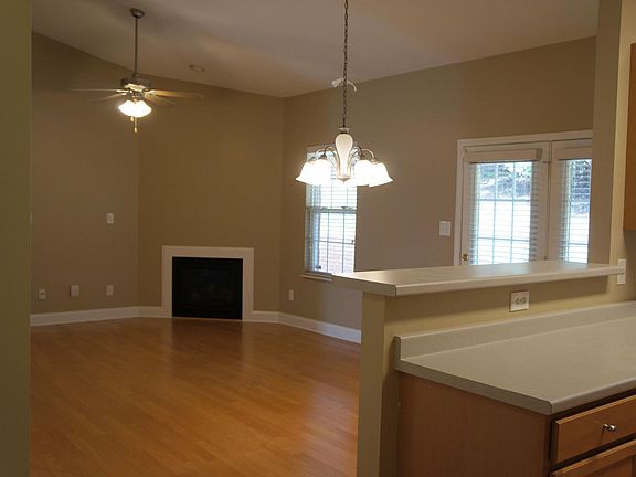 5th image of 2451 Pine Marten Way