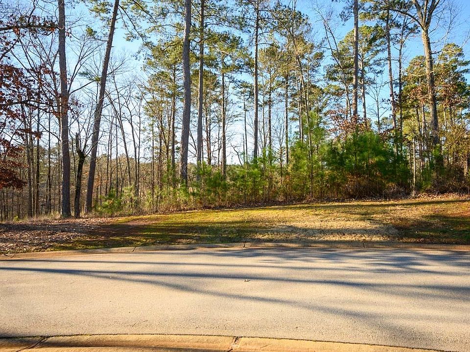 1st image of 1001 Crestwood Loop #11