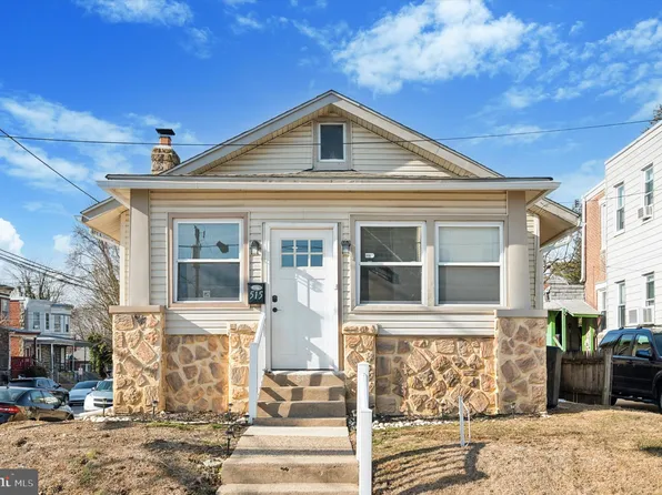 515 Beechwood Ave, Collingdale, PA 19023
