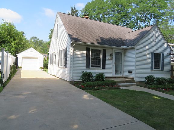 2nd image of 1306 Prescott Ave
