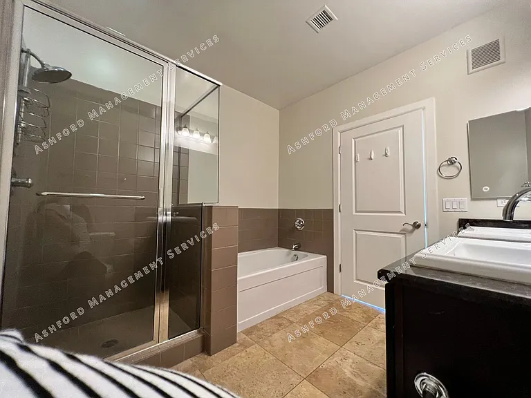 7291 N Scottsdale Rd #2001 — Photo 29
