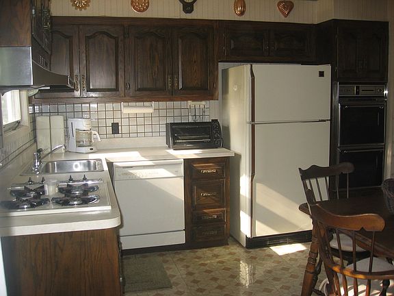 Eat in Kitchen