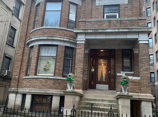 509 W Briar Pl #2, Chicago, IL 60657