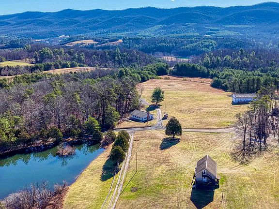 2nd image of 443 Meadow View Ln