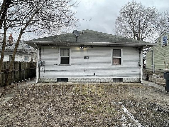 2nd image of 514 N Gladstone Ave #1