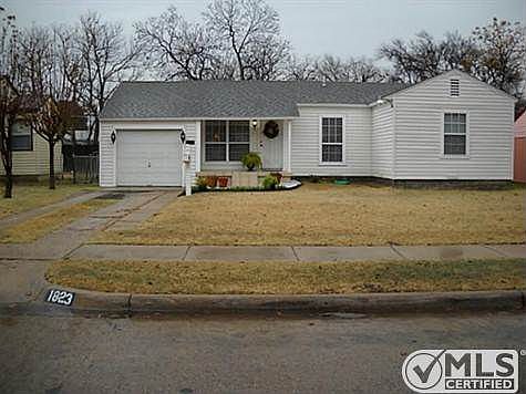 1st image of 1823 Barlow Ave