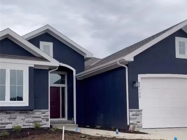 25244 W 149th Ter, Olathe, KS 66061