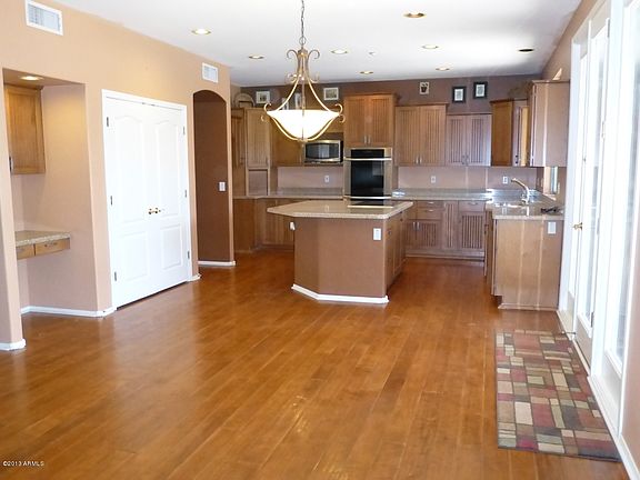 5th image of 8845 W Potter Dr
