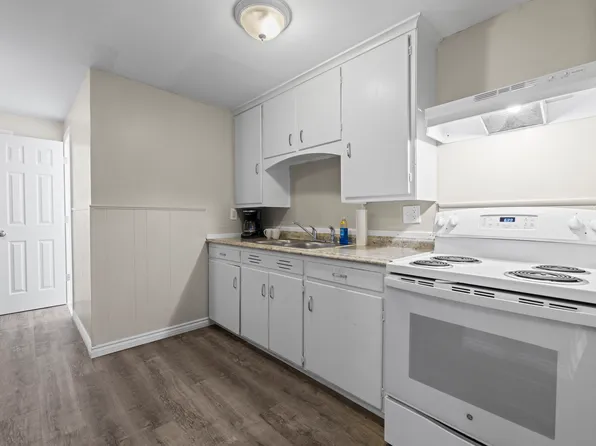 205 Darrow Ave #2R, Syracuse, NY 13209