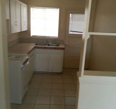 5th image of 8718 Lawson St APT 7