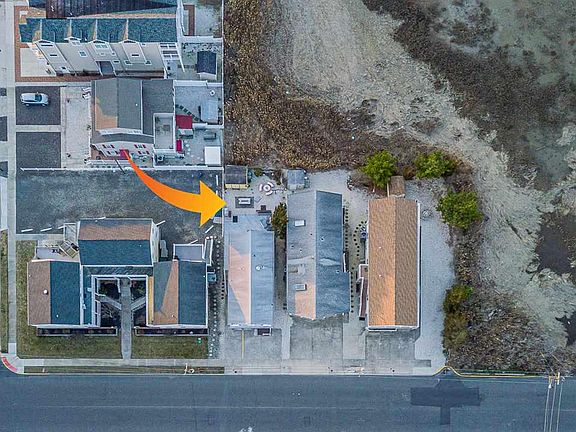 4th image of 3508 Central Ave