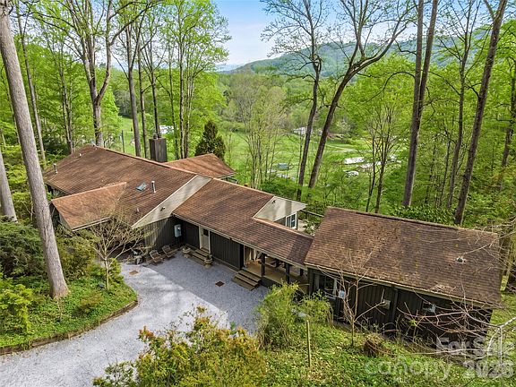 5th image of 198 Brooks Branch Rd