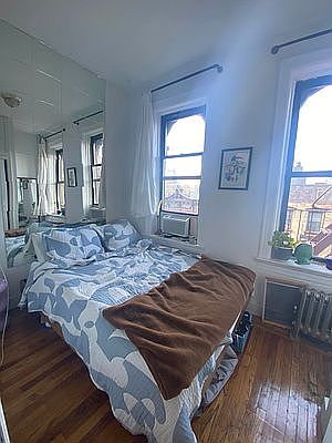 1st image of 261 Broome St APT 6A