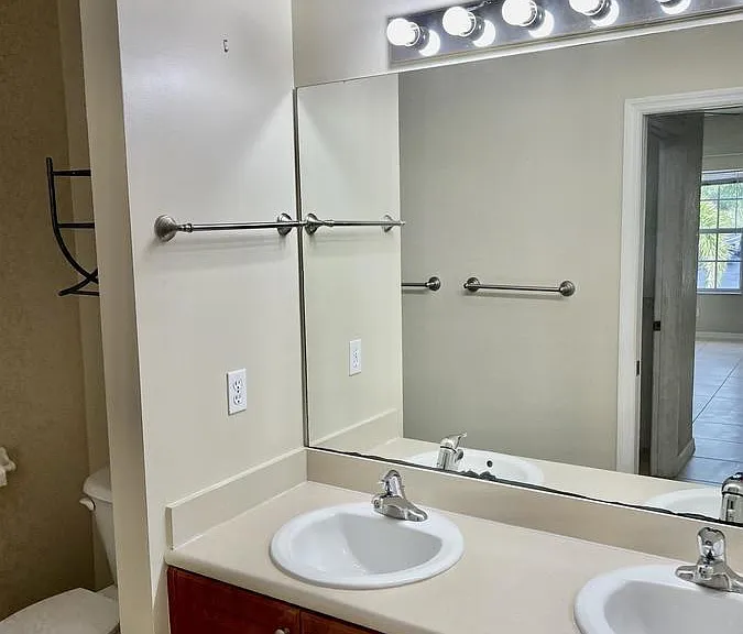 8313 Bernwood Cove Loop #1 — Photo 19