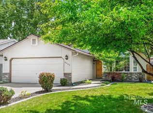 3925 E Sweet Pea Ct, Boise, ID 83716