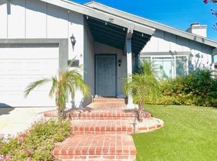 2040 N Bolivar Ct, Simi Valley, CA 93063