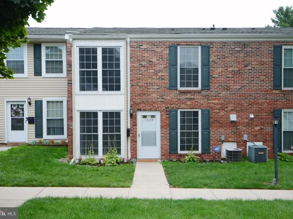 1009 Middleton Pl, Norristown, PA 19403