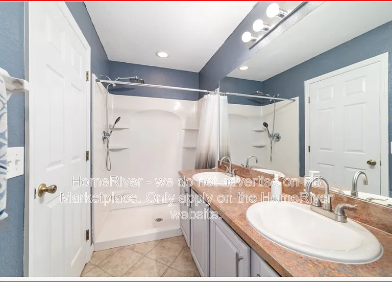 5094 NE 122nd Blvd — Photo 7