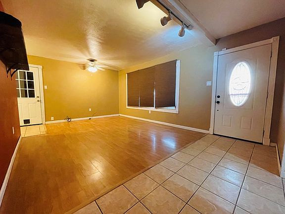 4th image of 4217 Durango Ave