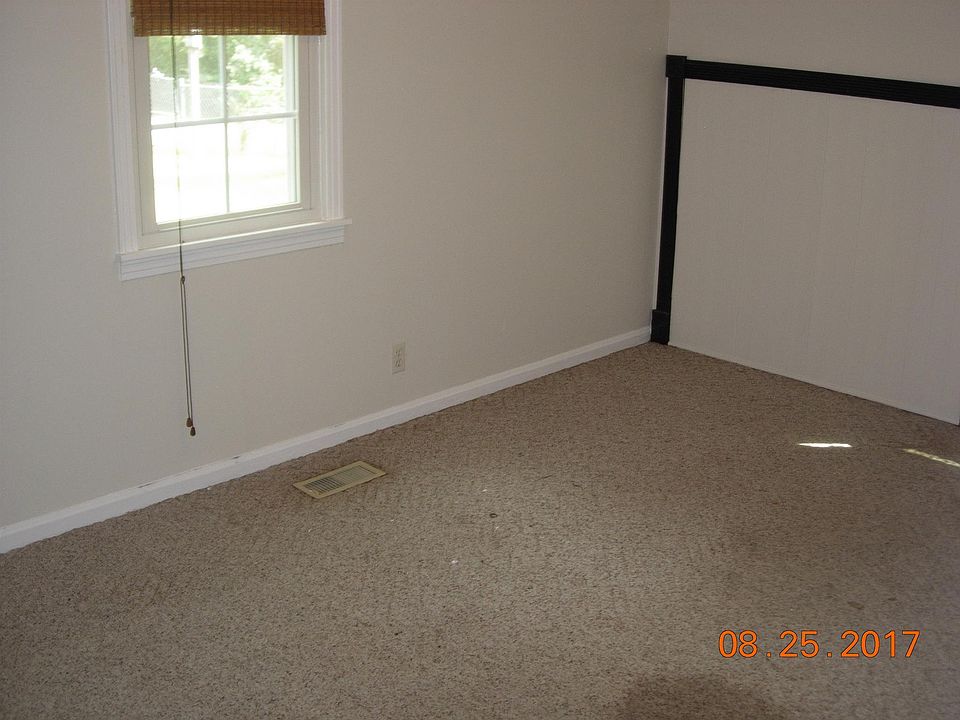 2nd image of 3873 Hamilton Church Rd