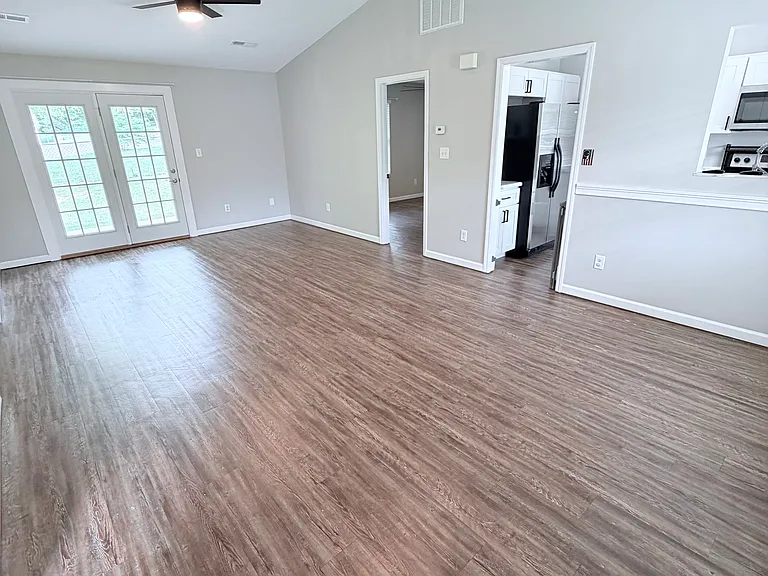 5223 Rockcrest Rd — Photo 4