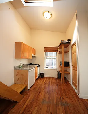 Rented by Jalca & Associates | media 2