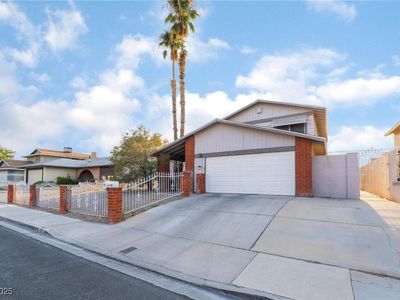 608 Cragin Park Dr, Las Vegas, NV, 89107