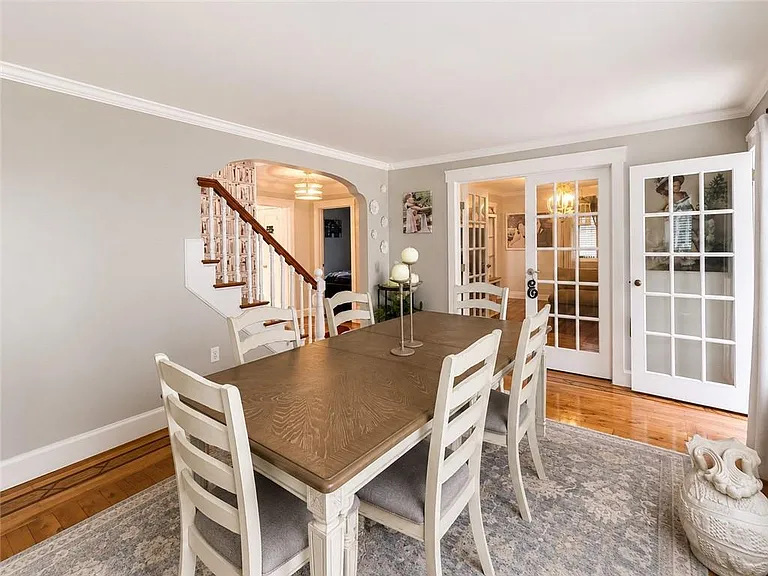 196 Fruit Hill Ave — Photo 4