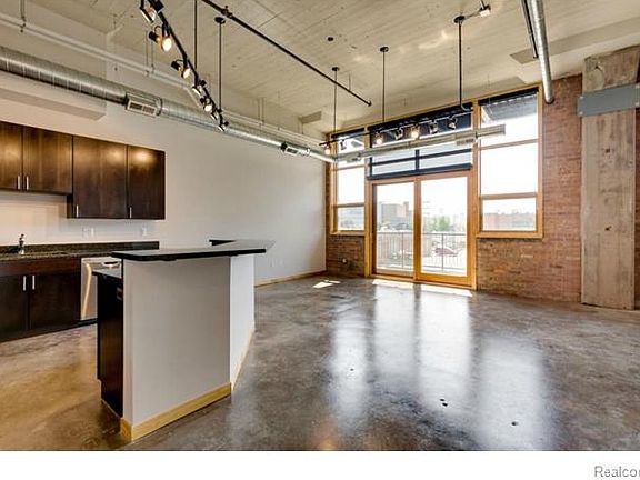 5th image of 444 W Willis St #24/211