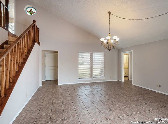 5th image of 1506 Caper St