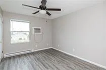 300-304 Sal Blvd — Photo 5