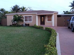 7340 SW 32nd St, Miami, FL 33155