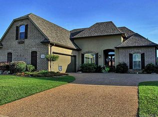 414 Fair Oaks St, Bossier City, LA 71112