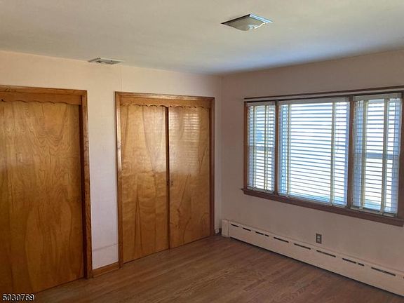 5th image of 205 Czaplicki St