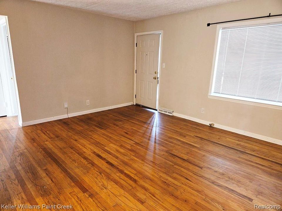 461 W Hayes Ave, photo 13