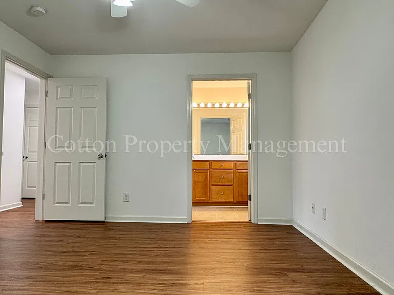 5138 Greenville Loop Rd #D — Photo 27