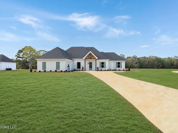 178 Harrell Rd, Pelahatchie, MS 39145