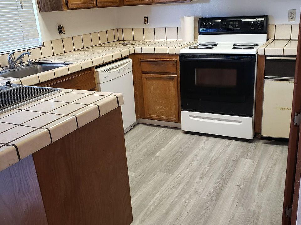 1st image of 6255A Joaquin Murieta Ave