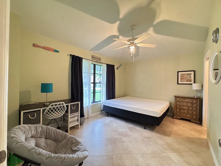 13018 Parktree Ct — Photo 22