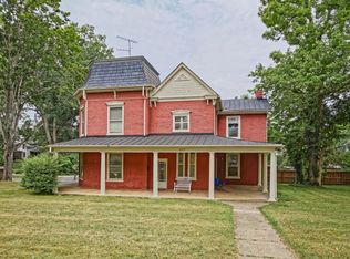 Main Street, 327 S., Lexington, VA 24450