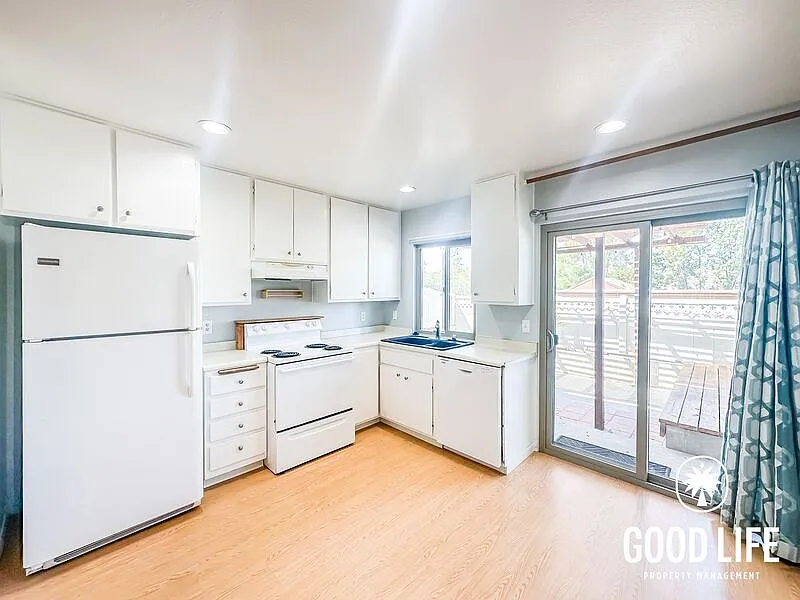 2 bed, 1.0 bath, 822 sqft, $2,550 — Photo 3