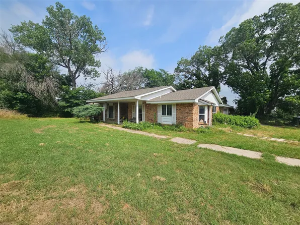 4215 Knob Hill Rd, Azle, TX 76020